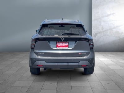 2025 Nissan Kicks SR