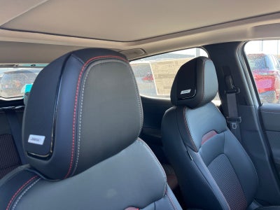 2027 Nissan Kicks SR