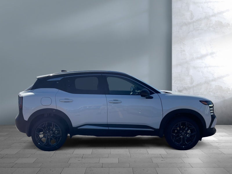 2027 Nissan Kicks SR