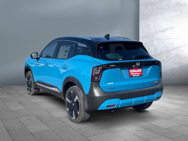 2026 Nissan Kicks SR