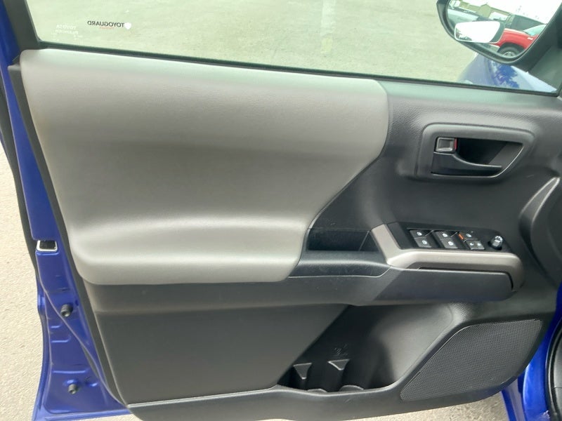 2023 Toyota Tacoma 4WD SR5