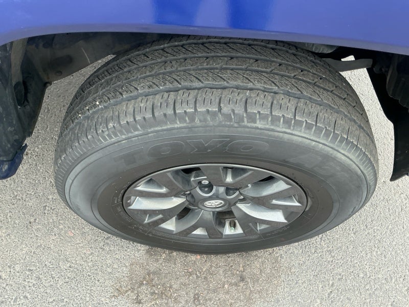 2023 Toyota Tacoma 4WD SR5