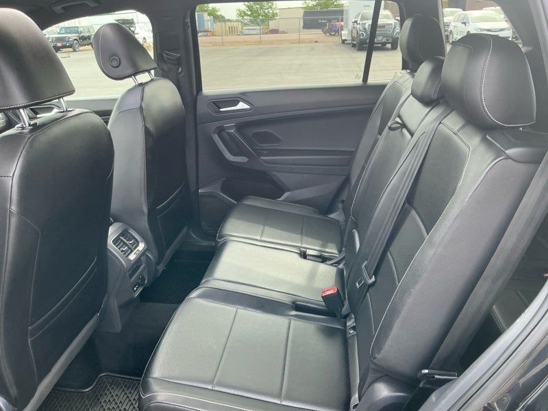 2021 Volkswagen Tiguan SE R-Line Black