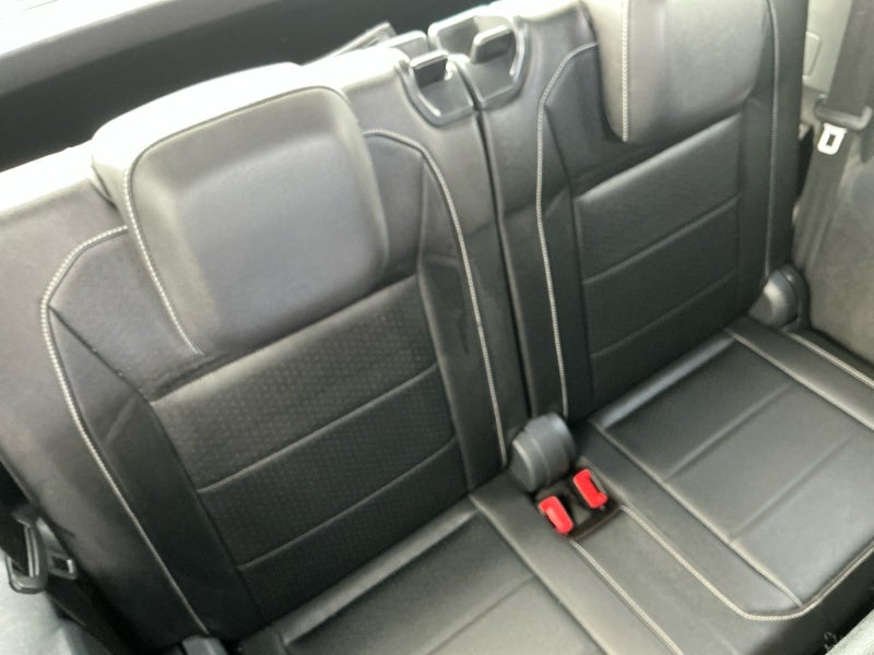 2021 Volkswagen Tiguan SE R-Line Black