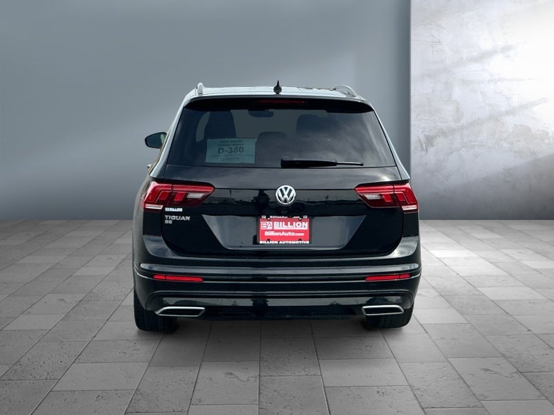 2021 Volkswagen Tiguan SE R-Line Black