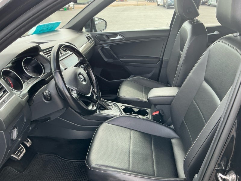 2021 Volkswagen Tiguan SE R-Line Black