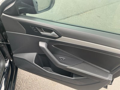 2022 Volkswagen Jetta Sport