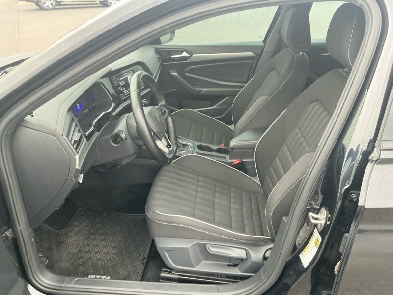 2022 Volkswagen Jetta Sport