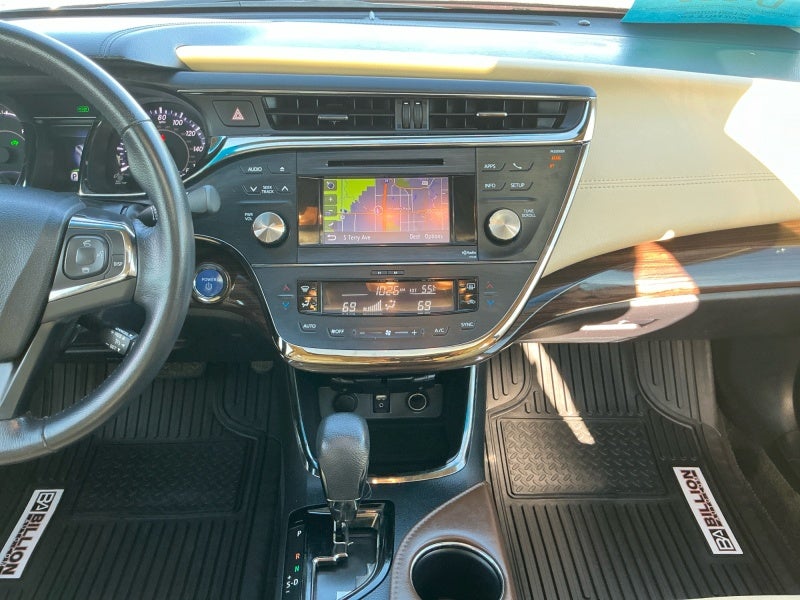 2013 Toyota Avalon Hybrid Touring