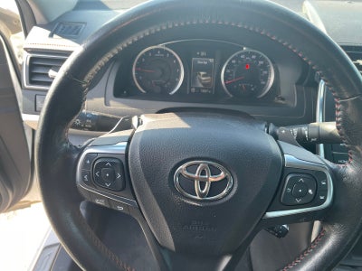 2016 Toyota Camry XSE