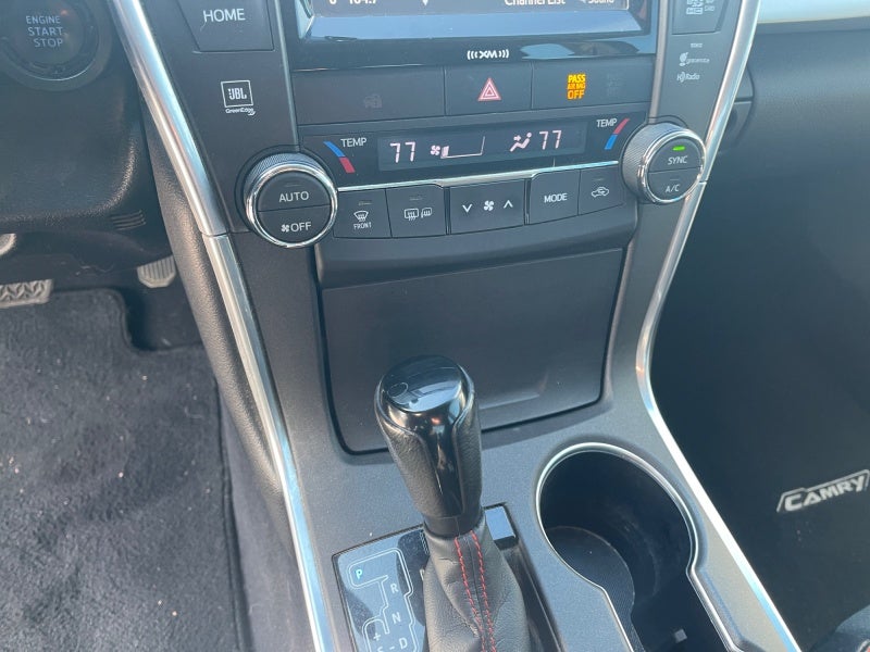 2016 Toyota Camry XSE