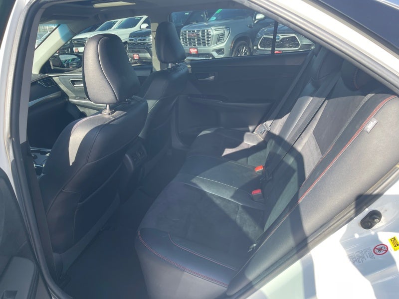 2016 Toyota Camry XSE