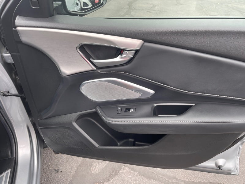 2025 Acura RDX w/Technology Package
