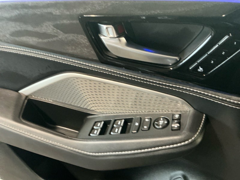 2023 Acura MDX w/Advance Package