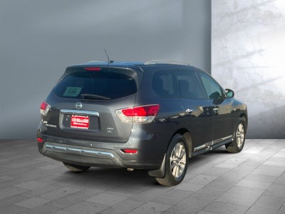 2013 Nissan Pathfinder SL