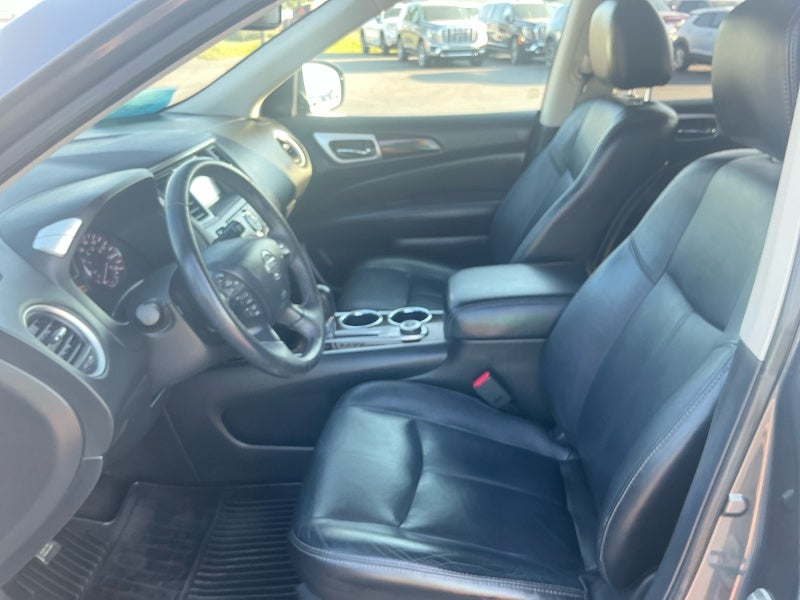2013 Nissan Pathfinder SL