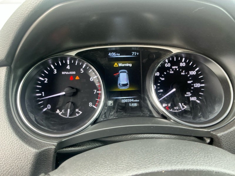 2015 Nissan Rogue SV