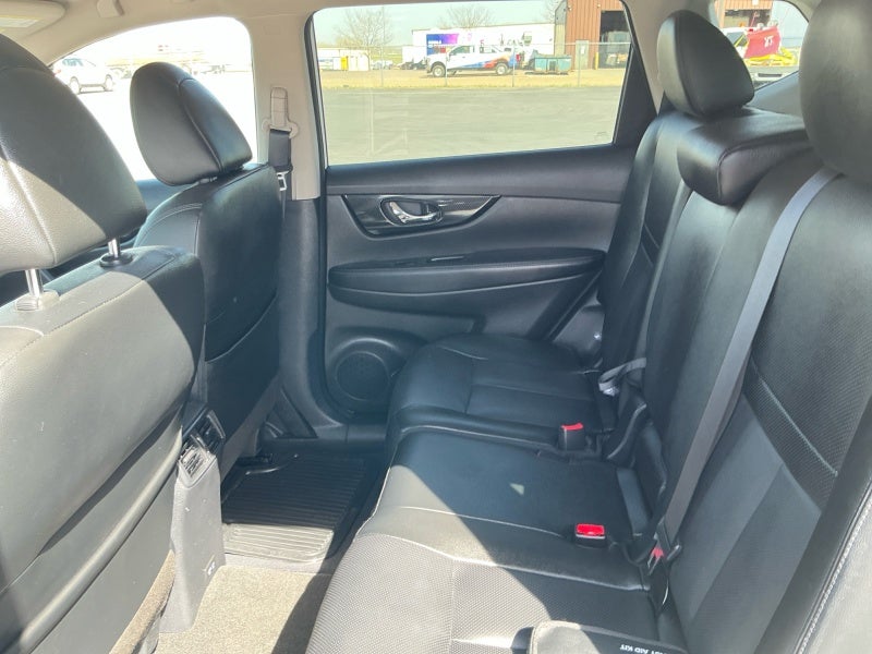 2020 Nissan Rogue SL