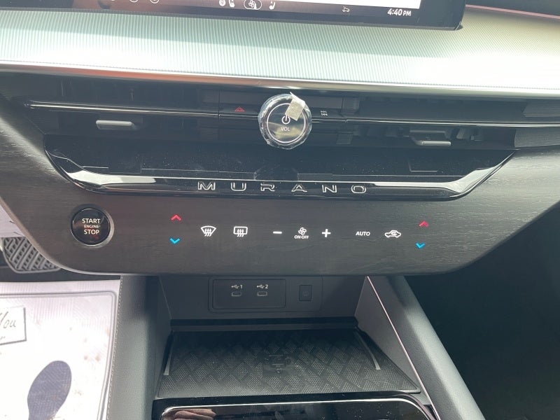 2025 Nissan Murano SL