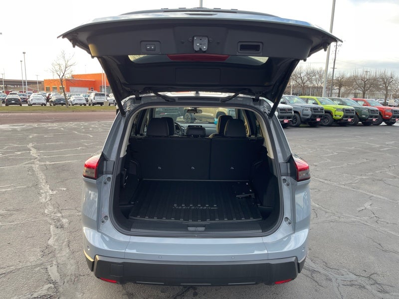 2026 Nissan Rogue Rock Creek®