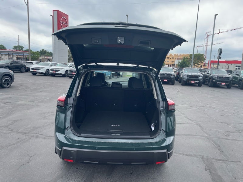2026 Nissan Rogue Dark Armor™