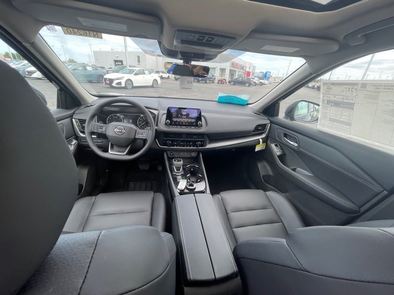 2026 Nissan Rogue Dark Armor™