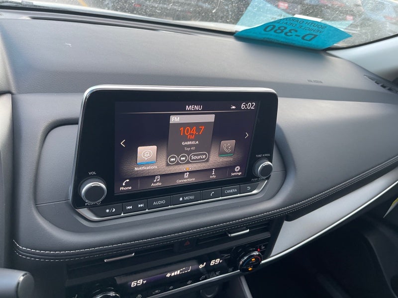 2026 Nissan Rogue SV