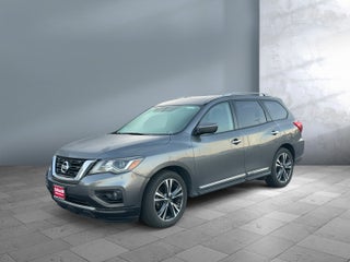 2020 Nissan Pathfinder Platinum