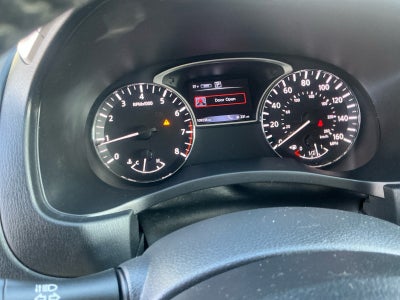 2017 Nissan Pathfinder SV