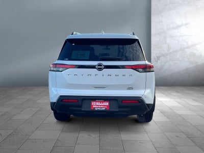 2025 Nissan Pathfinder SV