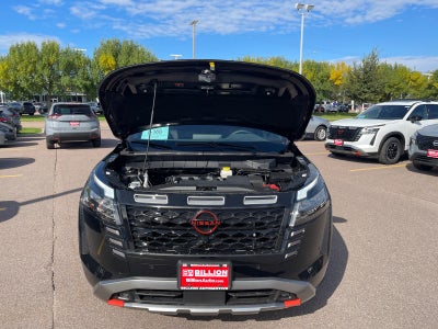 2026 Nissan Pathfinder Rock Creek®