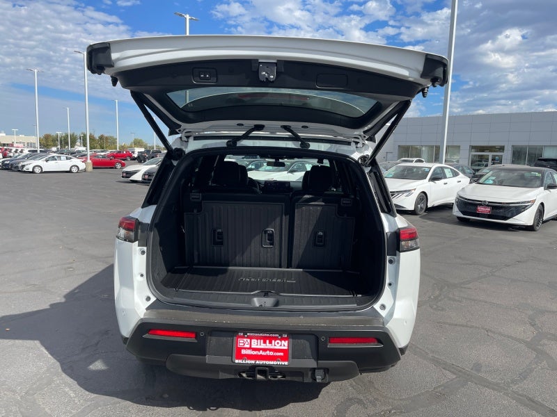 2026 Nissan Pathfinder Rock Creek®