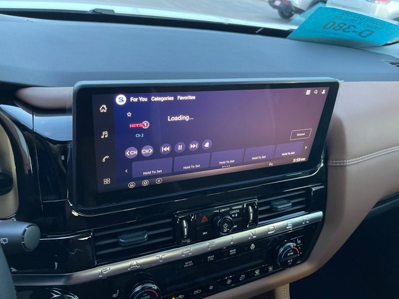 2026 Nissan Pathfinder Platinum