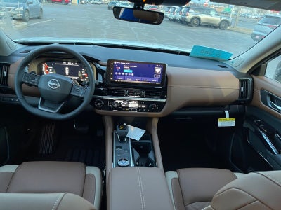 2026 Nissan Pathfinder Platinum