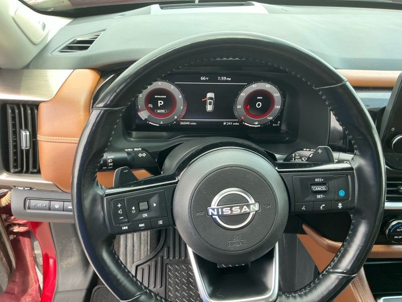 2023 Nissan Pathfinder Platinum