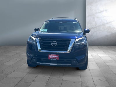2022 Nissan Pathfinder Platinum