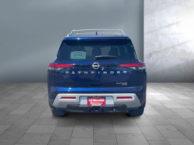 2022 Nissan Pathfinder Platinum