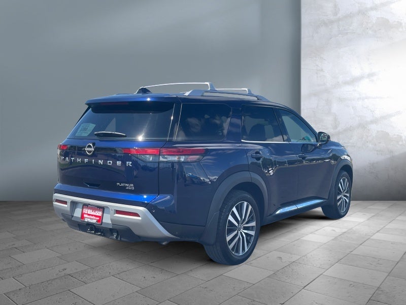 2022 Nissan Pathfinder Platinum