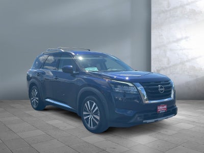 2022 Nissan Pathfinder Platinum