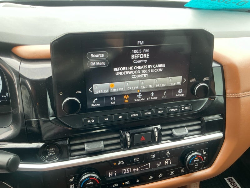 2025 Nissan Pathfinder Platinum