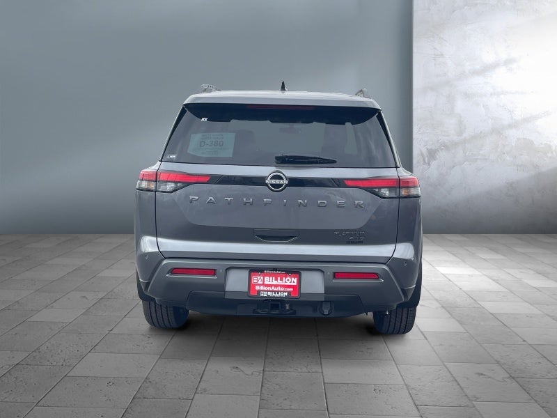 2026 Nissan Pathfinder Platinum