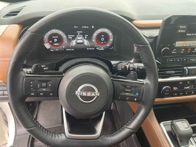 2022 Nissan Pathfinder Platinum