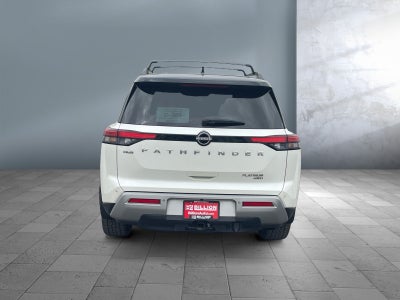 2022 Nissan Pathfinder Platinum