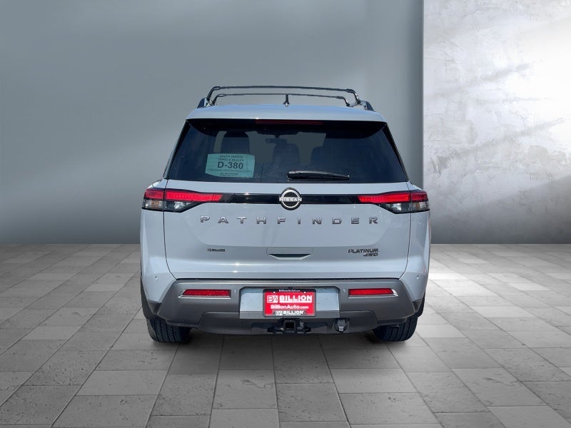 2026 Nissan Pathfinder Platinum