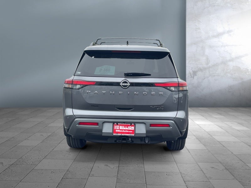 2026 Nissan Pathfinder Platinum