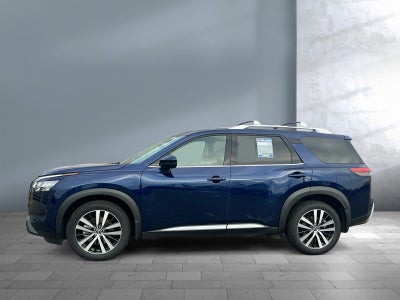 2024 Nissan Pathfinder Platinum