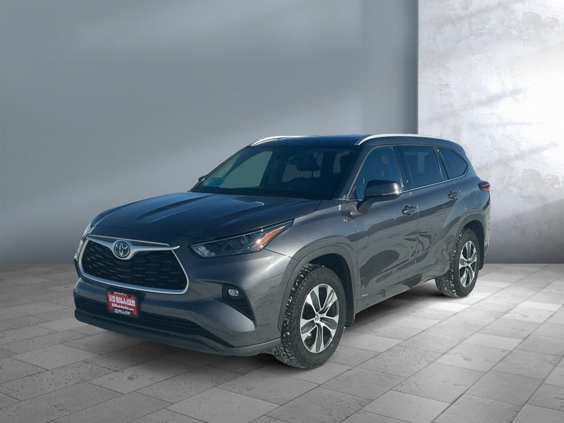 2022 Toyota Highlander Hybrid XLE