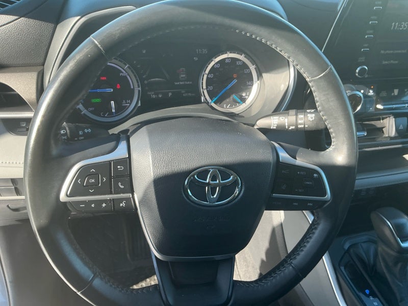 2022 Toyota Highlander Hybrid XLE