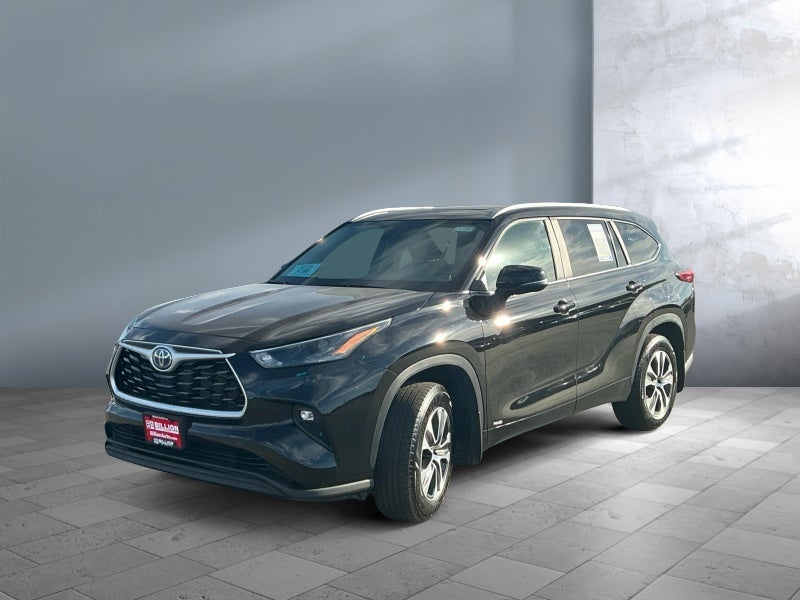 2023 Toyota Highlander Hybrid XLE