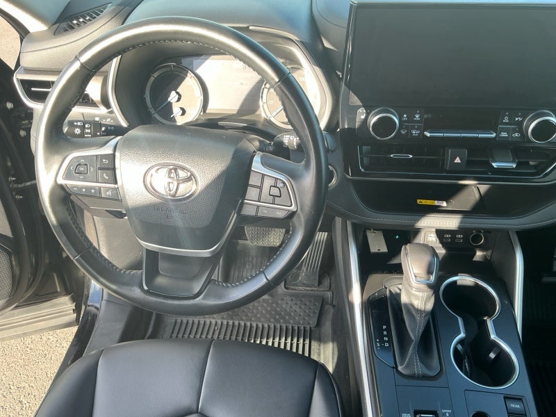 2023 Toyota Highlander Hybrid XLE